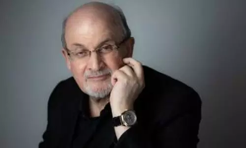 Man who stabbed Salman Rushdie sentenced to 25 years