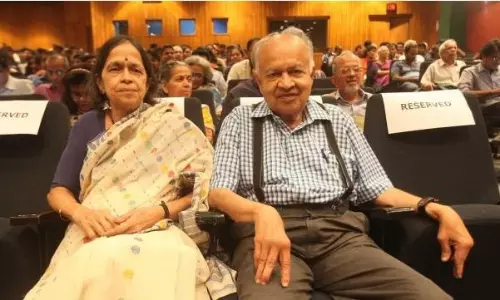 Prof Jayant Narlikar who proposed an alternative to Big Bang theory passes away