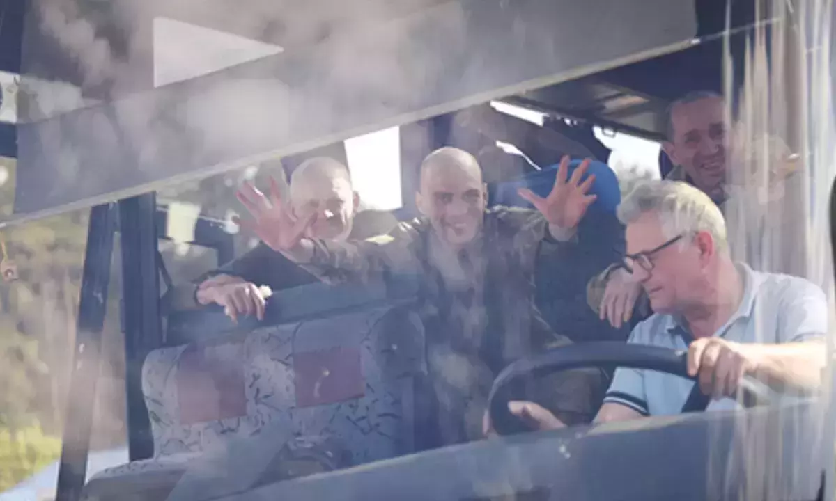 Russia and Ukraine exchange 390 prisoners in major POW swap