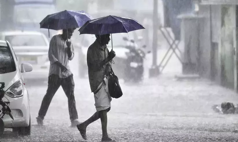 IMD issues red alert for 5 Kerala districts amid heavy rainfall forecast