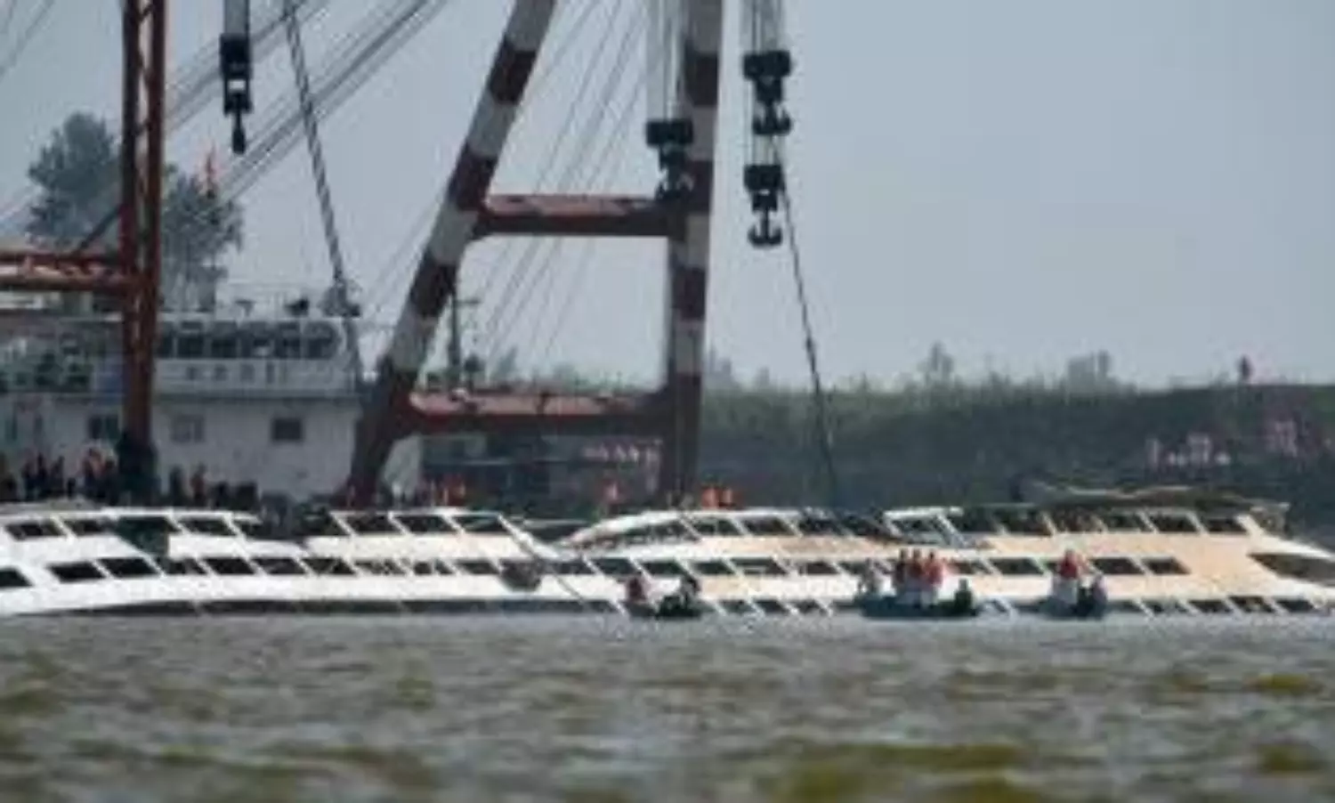 Shipping regulator says technical failure led to sinking of ship off Kerala coast