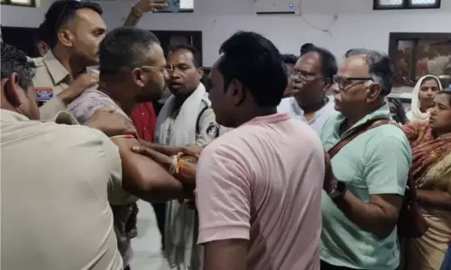 Hindutva activists turn unpaid fees dispute into conversion case, attack pastor’s family in Chhattisgarh