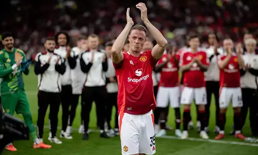 Manchester Uniteds star player ends glittering career!