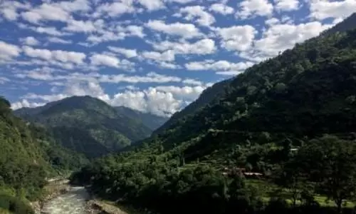 Two pilgrims killed, four injured in landslide in Uttarakhand