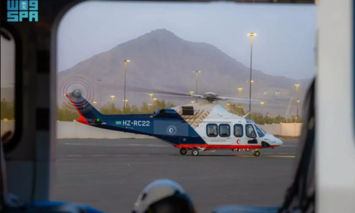 Saudi Red Crescent executes air evacuation in Arafat as part of Hajj 2025