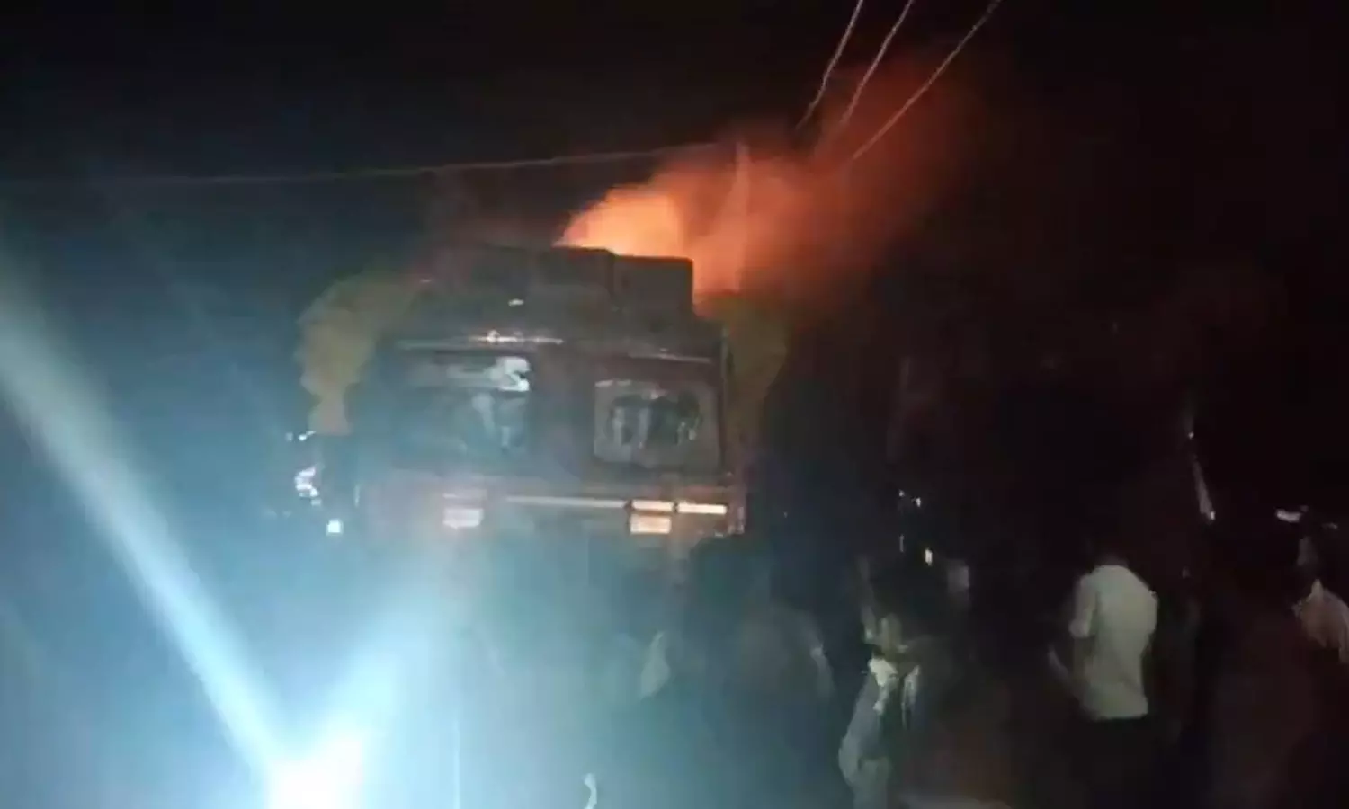 Hindutva mob thrashes Muslims, torches truck in Uttar Pradesh