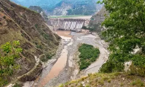 As water crisis deepens, Pakistan requests India to revive Indus Water Treaty