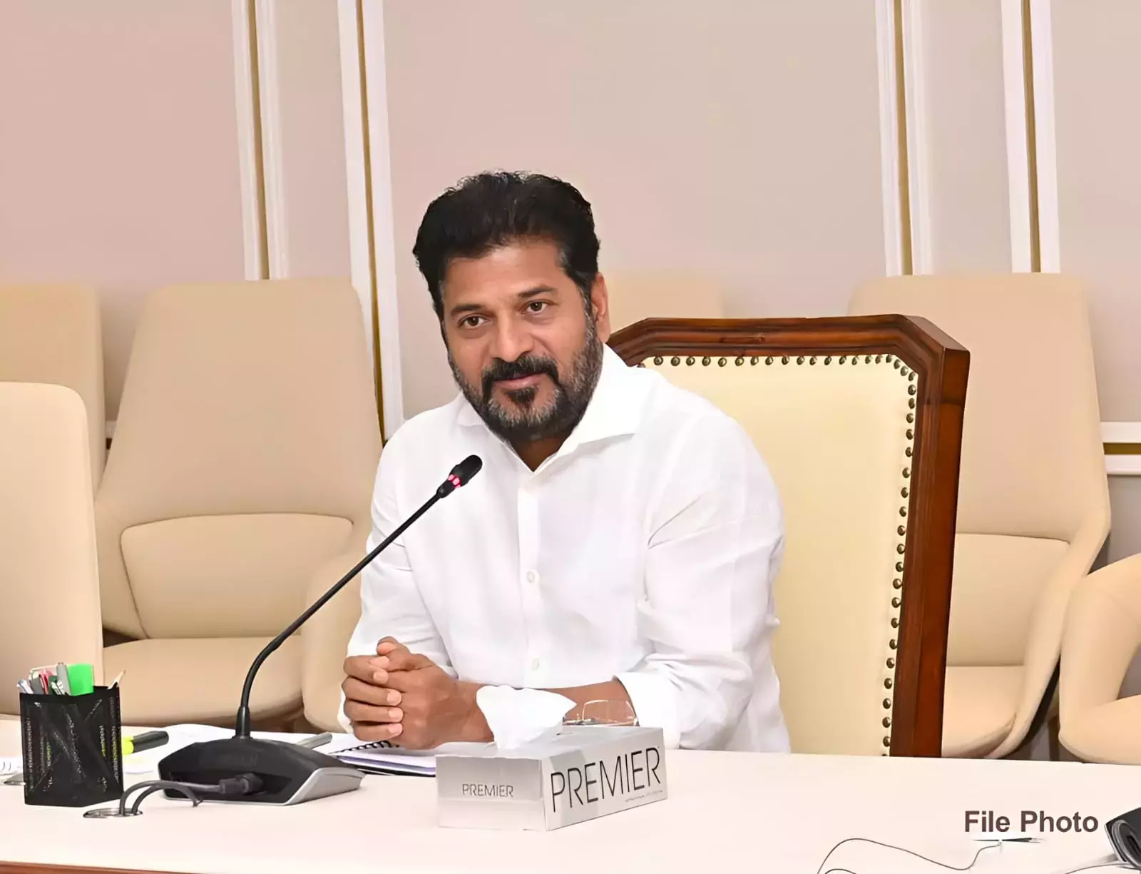 Three congress MLAs took oath as Telangana cabinet ministers