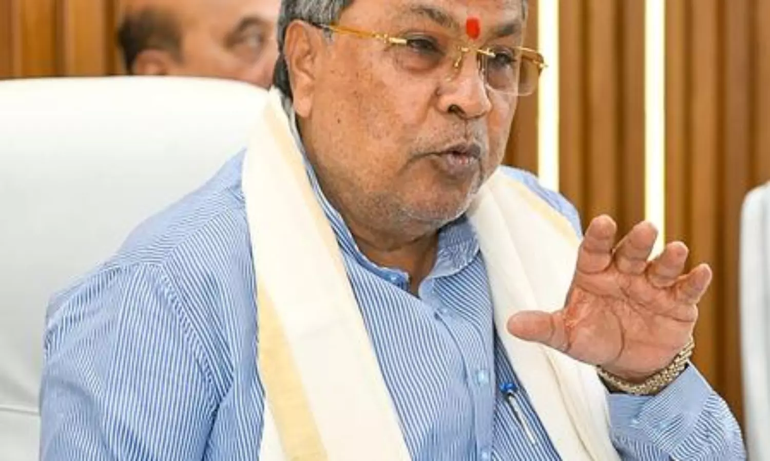 Karnataka CM, Deputy CM to meet Cong high command in Delhi