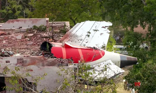 PM Modi visits Ahmedabad crash site