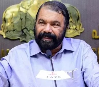 Show-cause notice served to school teacher for punishing students