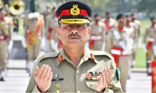 US denies inviting Pakistan military chief to Washington parade