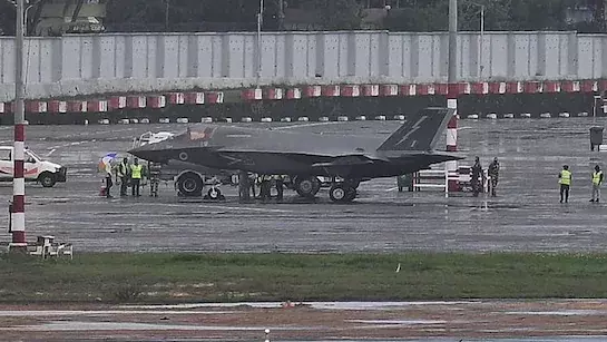 British fighter jet makes emergency landing in Thiruvananthapuram