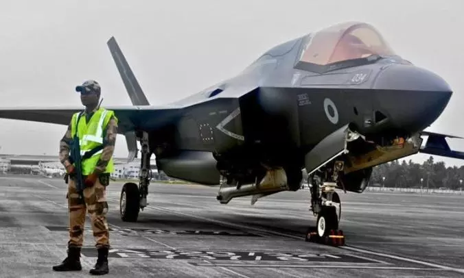 British Royal Navy F-35B stealth fighter remains grounded In Kerala