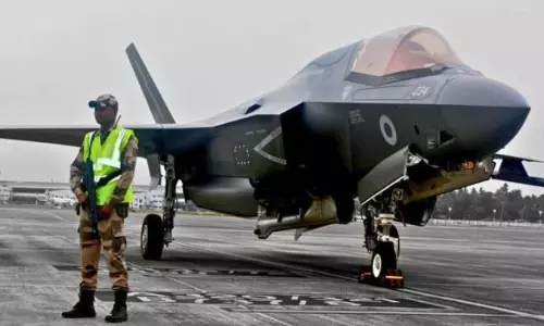 British Royal Navy F-35B stealth fighter remains grounded In Kerala