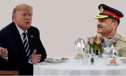 President Trump hosts Pakistan’s army chief at White House in a first