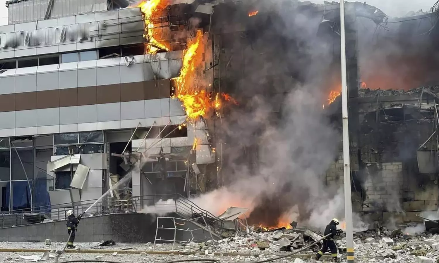 Russia launches largest aerial assault on Ukraine since start of war