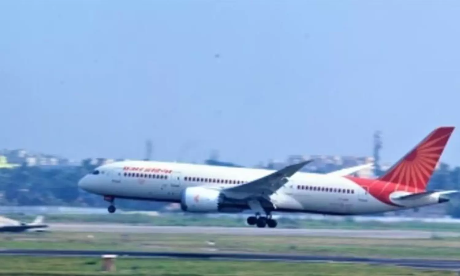 ‘Persistent warm temperature’ in cabin: Air India Tokyo-Delhi flight diverted to Kolkata