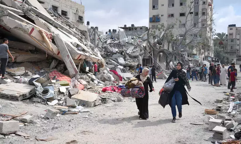 Israel rains fire on Gazan crowds at food aid sites, kills 80!