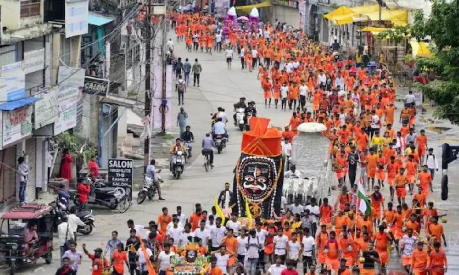 Is it compulsory to sell Biryani, chicken during Kanwar Yatra: Mukhtar Abbas Naqvi asks