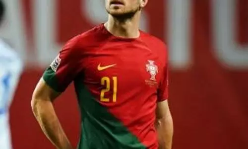 Liverpool forward Diogo Jota killed in car crash in Spain