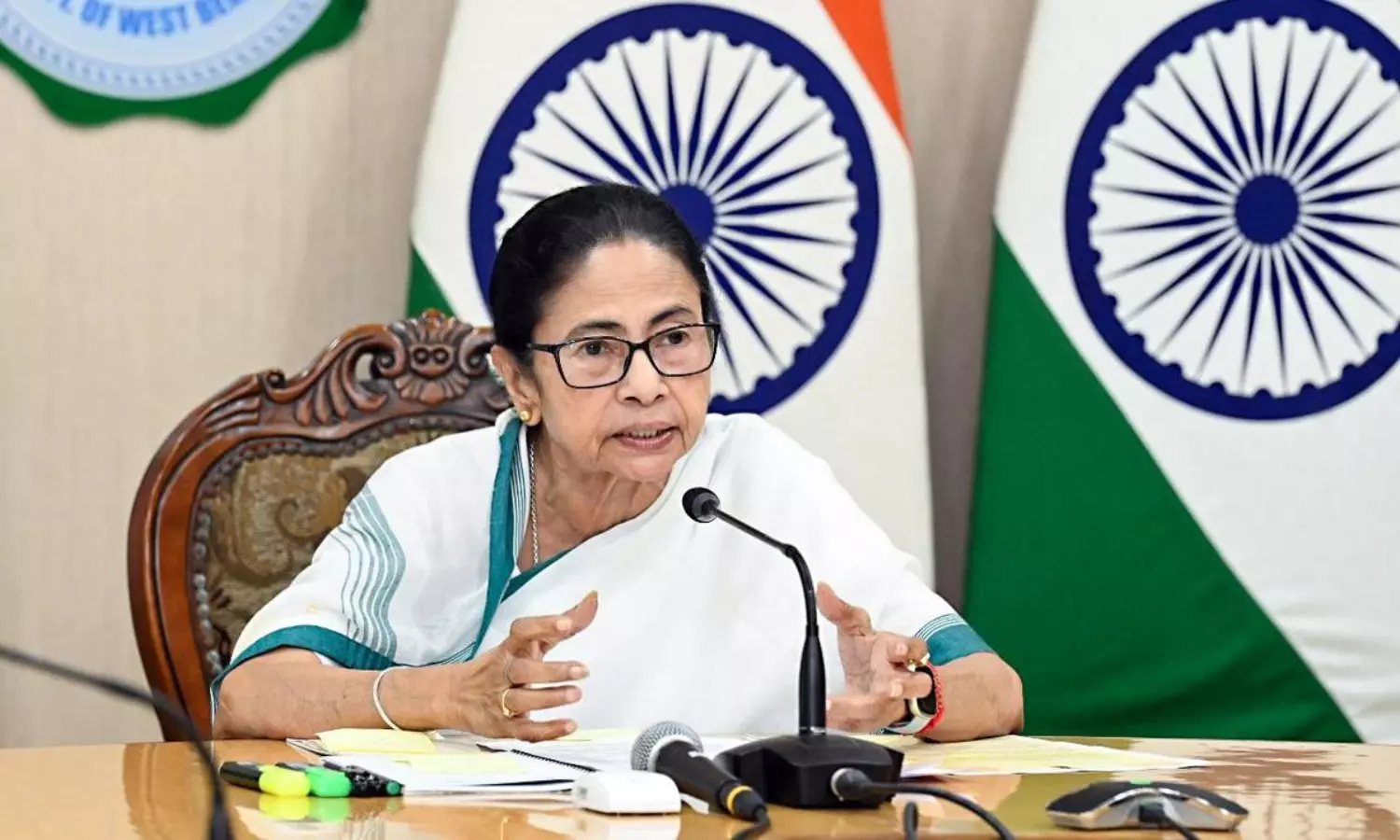 Assam NRC notice to Bengal resident: Mamata calls for opposition unity