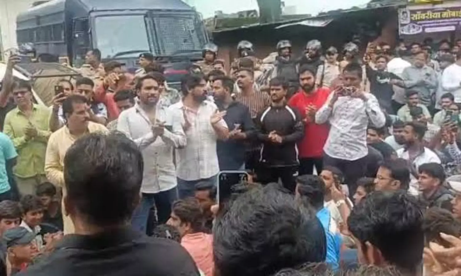 4 held in MP after ‘Hindu Rashtra’ banner allegedly burned during Muharram