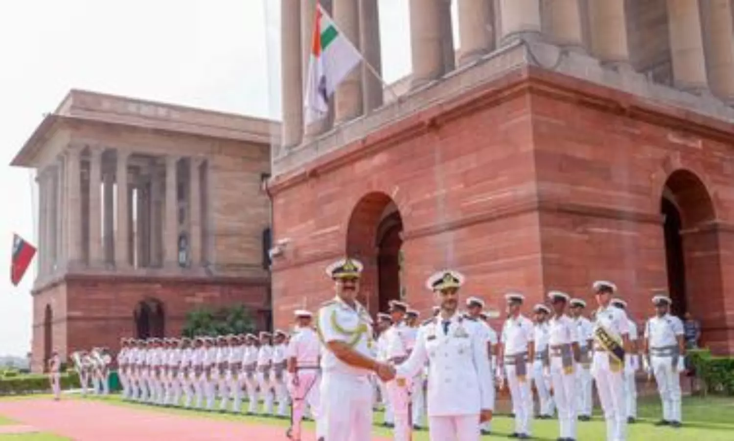 Commander of UAE Naval Forces holds talks with CDS, Navy Chief to boost ties