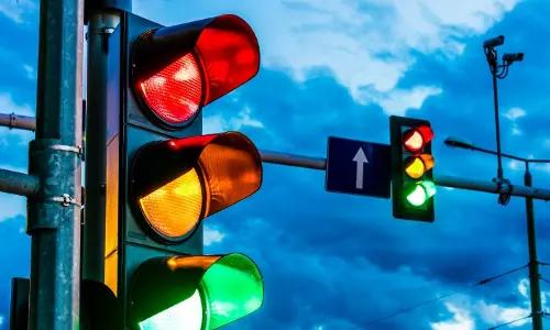 Dubai RTA launches AI-based traffic signal control system