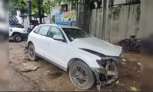 Drunk Audi driver runs over 5 rough sleeping on footpath in Delhi