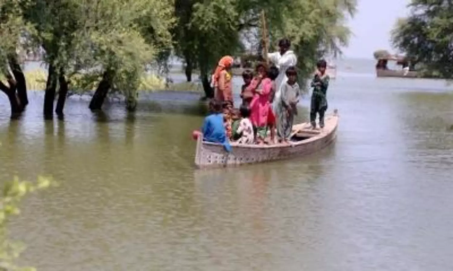 Monsoon death toll hits 124 in Pakistan as torrential rains worsen
