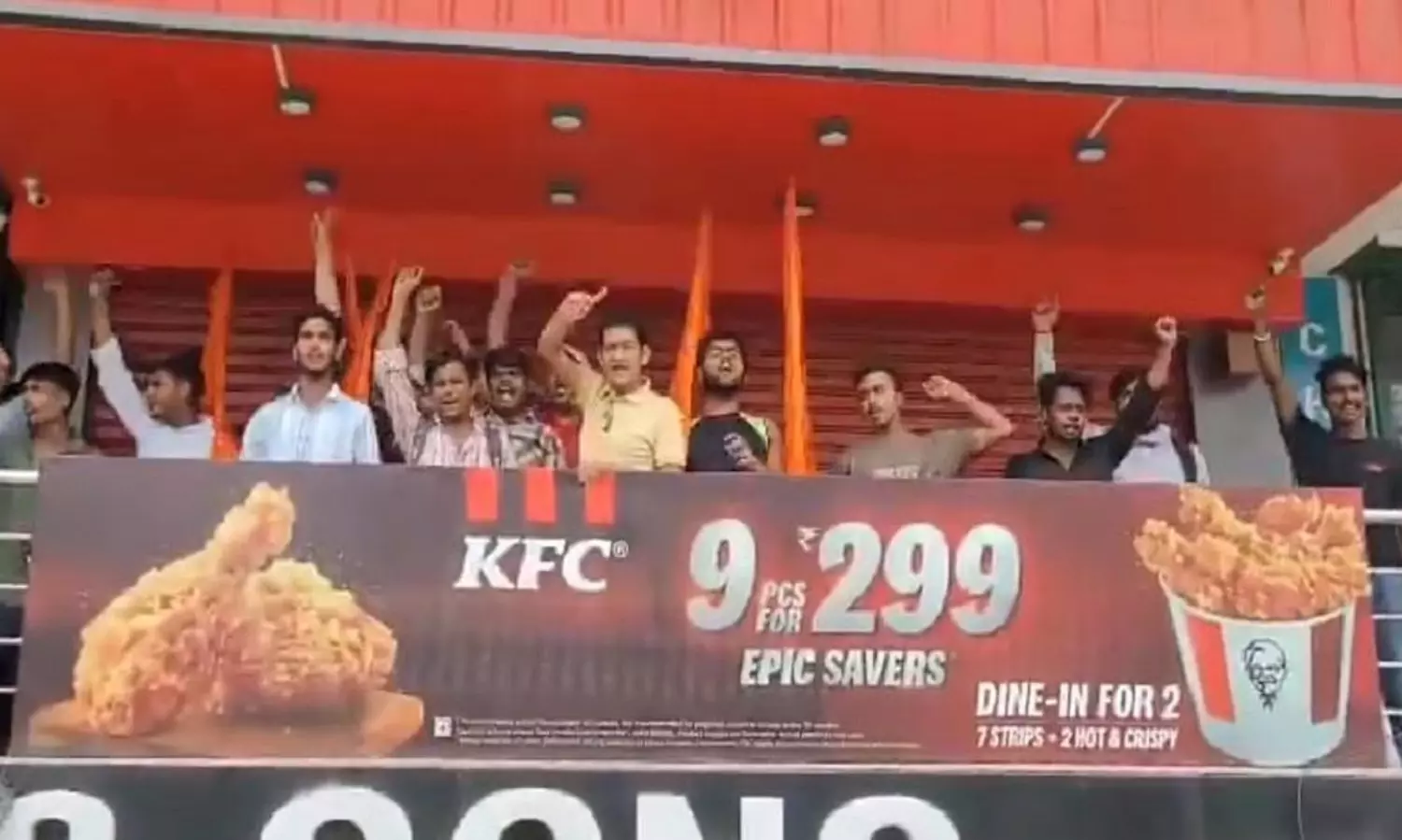 Chanting ‘Jai Shri Ram’, right-wing group shuts KFC in UP, demands Sawan meat ban