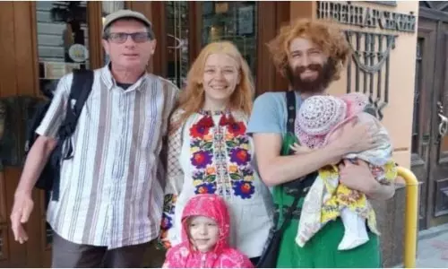 Russian woman, 2 daughters whom her Israeli partner searching found in Karnataka cave