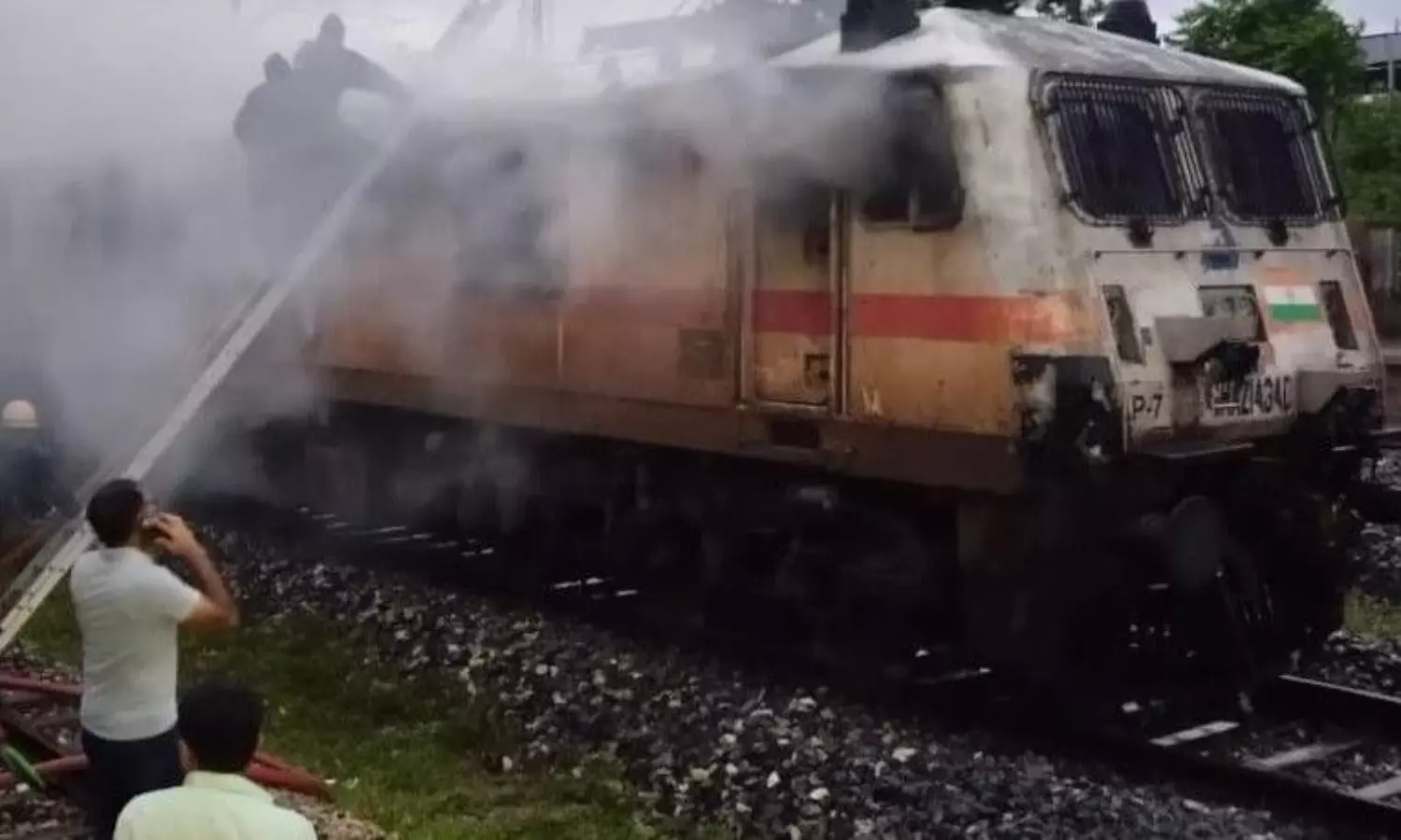 Fire breaks out in Garib Rath Express engine at Sendra station; rail traffic disrupted