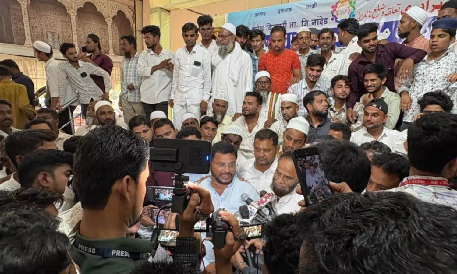 Muslim Qureshi butchers halt bovine meat trade over Govt silence on cow vigilante violence