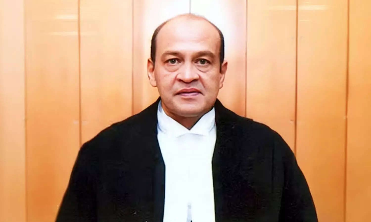 Cash at home row: 152 LS MPs sign memorandum to impeach Jus Varma