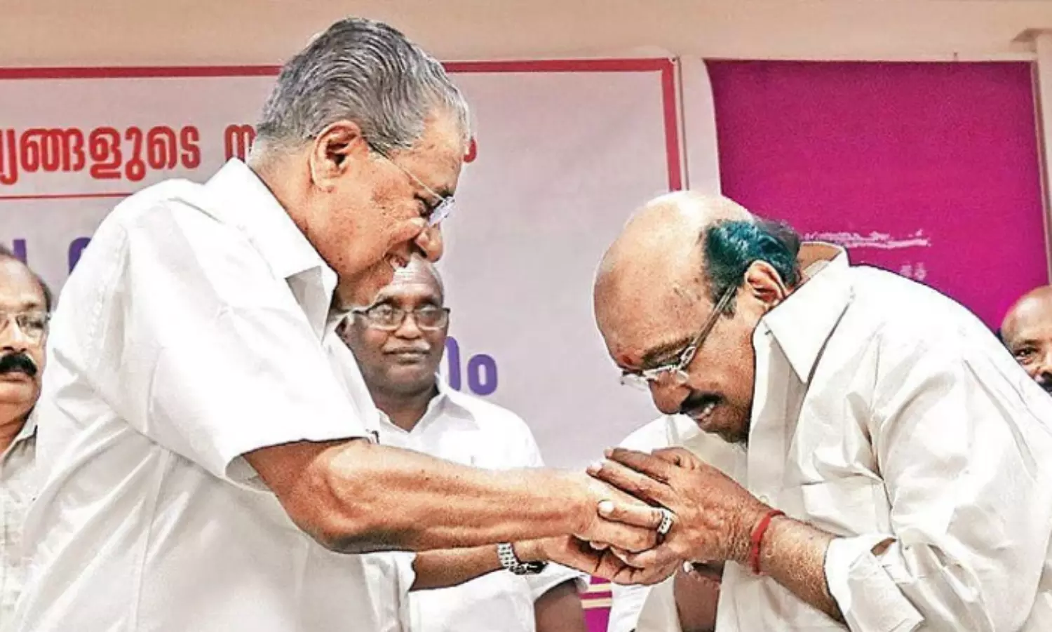 Who is the Left siding with?