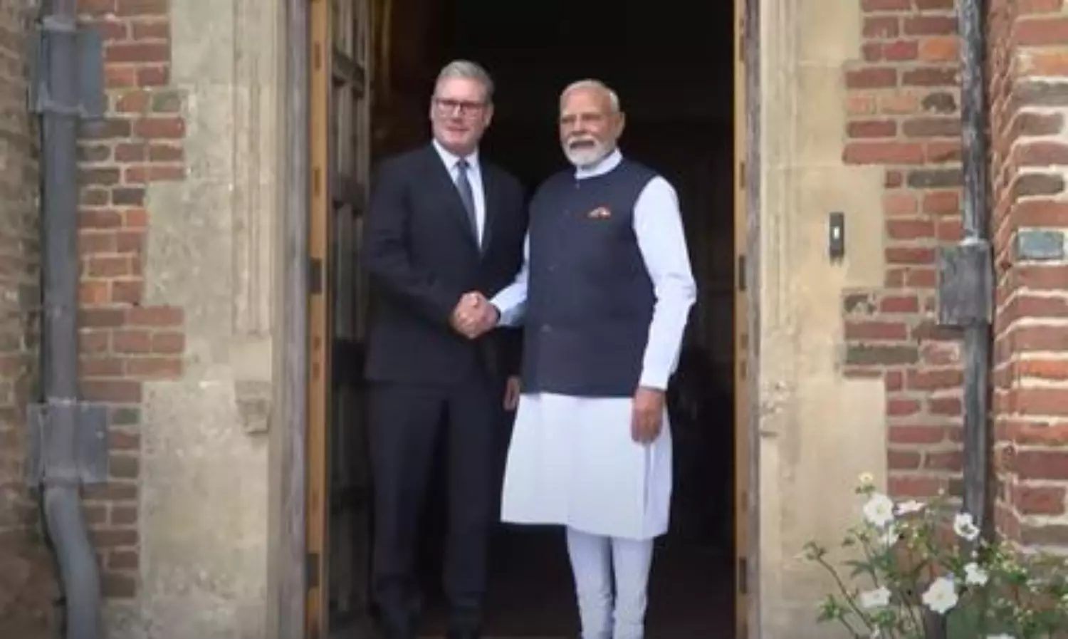 PM Modi meets UK’s Keir Starmer at Chequers Estate ahead of key trade deal