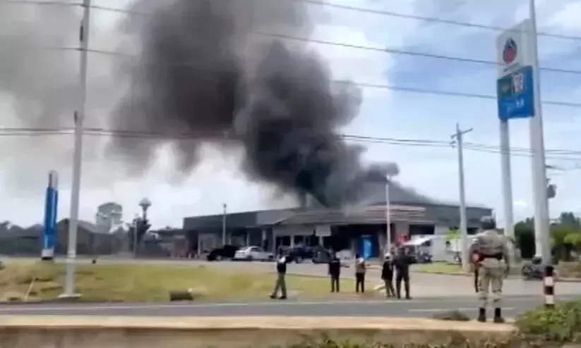 Thailand-Cambodia conflict! 14 killed; 1,30,000 people displaced!