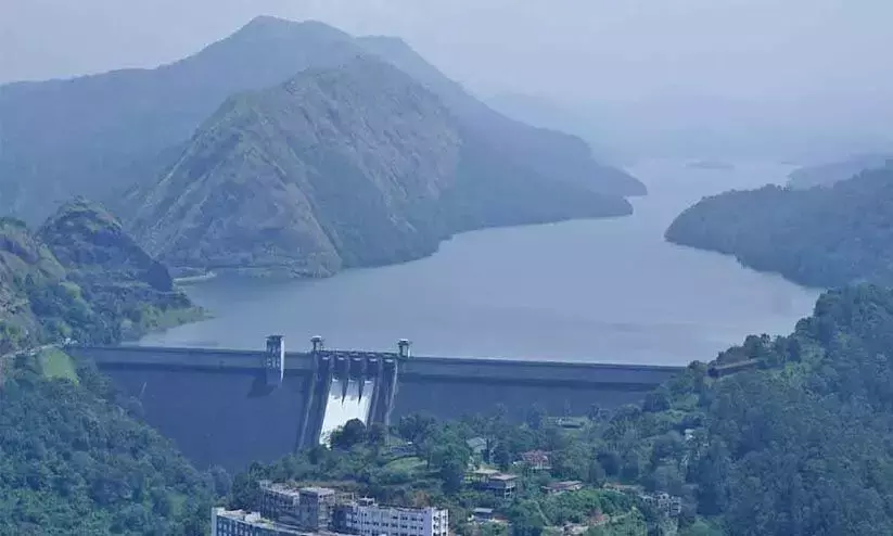 Heavy rains: IMD issues red alert in 8 Kerala dams!