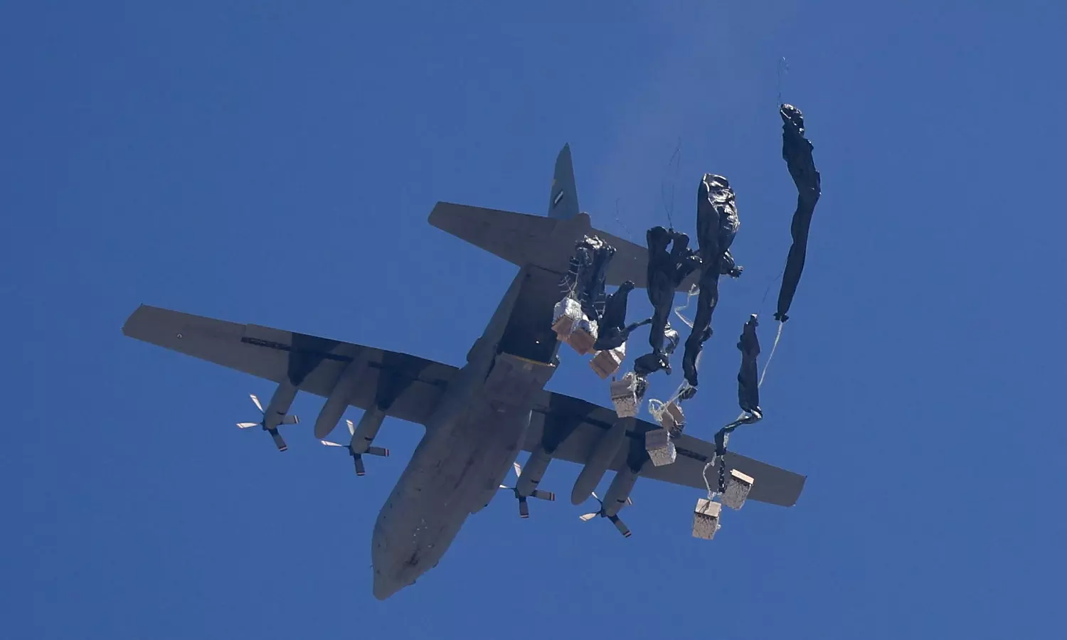 UAE, Jordan conduct joint aid air drops over Gaza