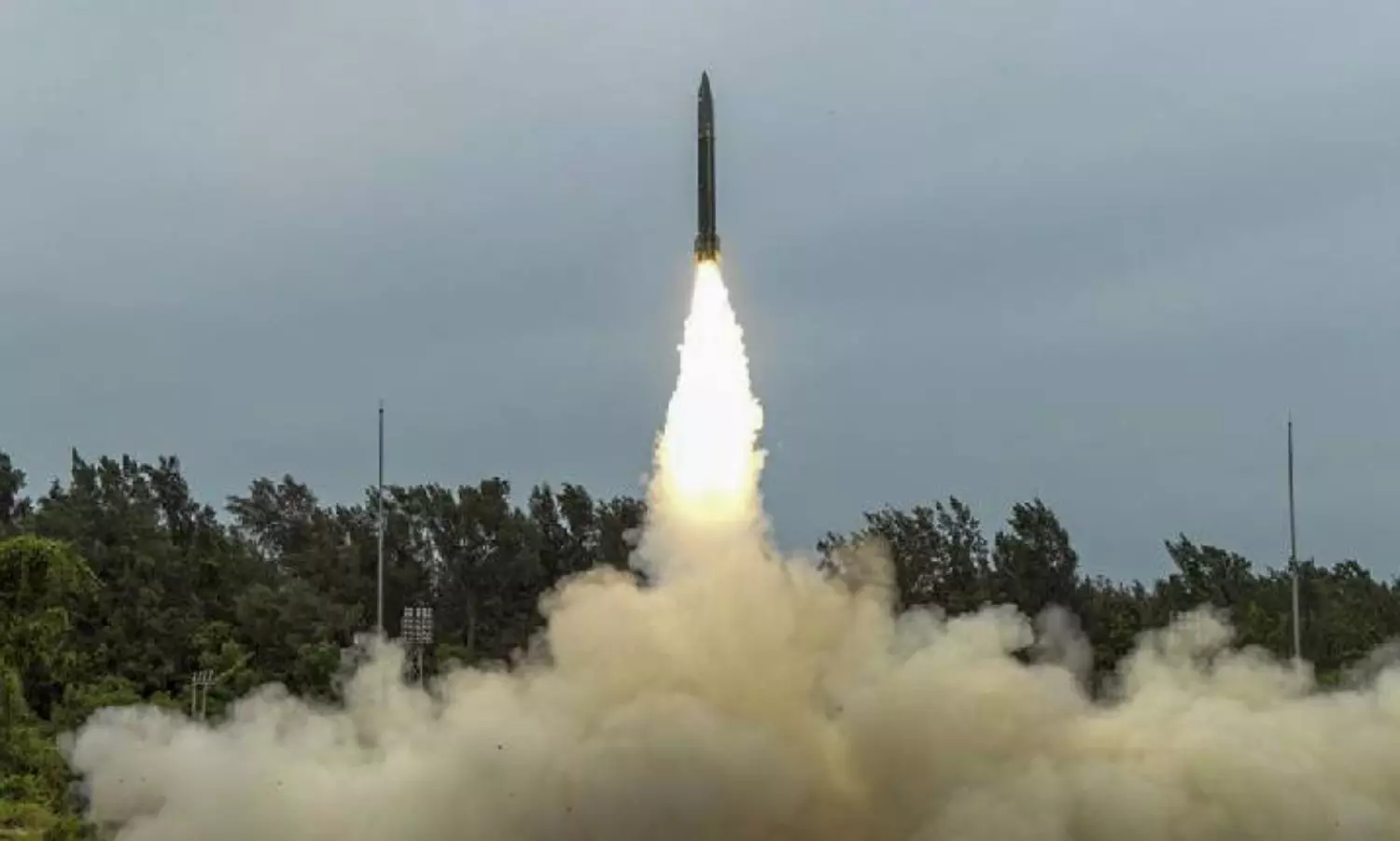 DRDO successfully tests full range of ‘Pralay’ quasi-ballistic missile