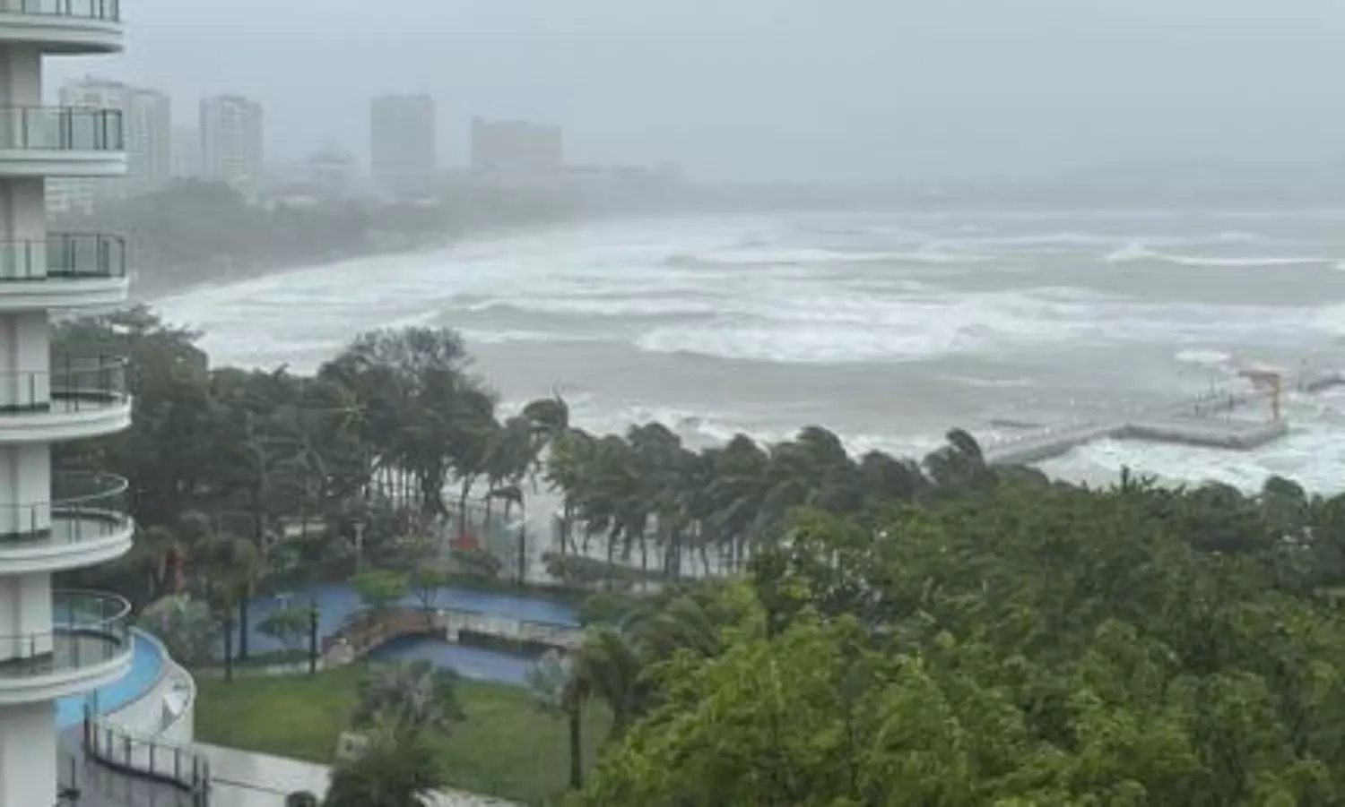 44 killed in China floods officials admit lack of preparedness