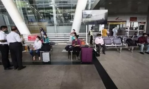 US student held at Chennai airport for carrying banned satellite phone