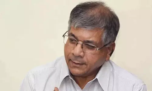 Prakash Ambedkar asks who executed Malegaon bomb blasts if no one guilty