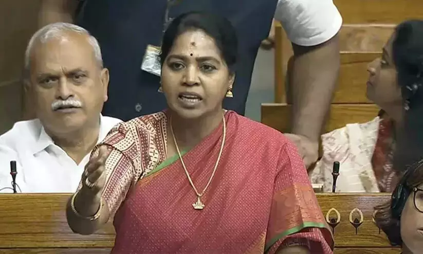 Bike-borne man snatches Lok Sabha MPs gold chain in Delhi