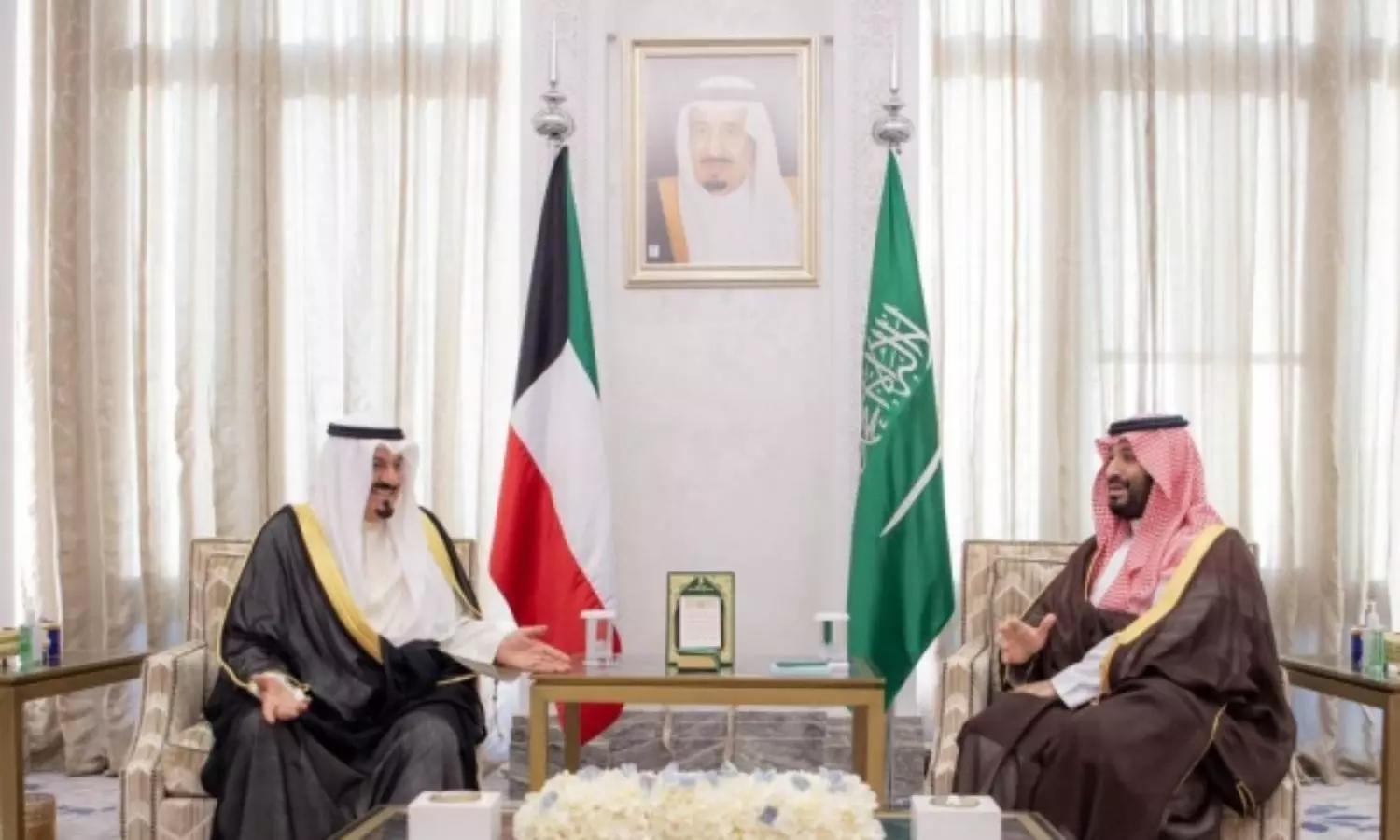 Saudi, Kuwaiti leaders meet in NEOM to strengthen bilateral ties