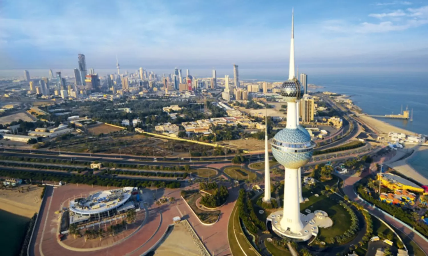 Kuwait offers three-month family visit visa under new reforms