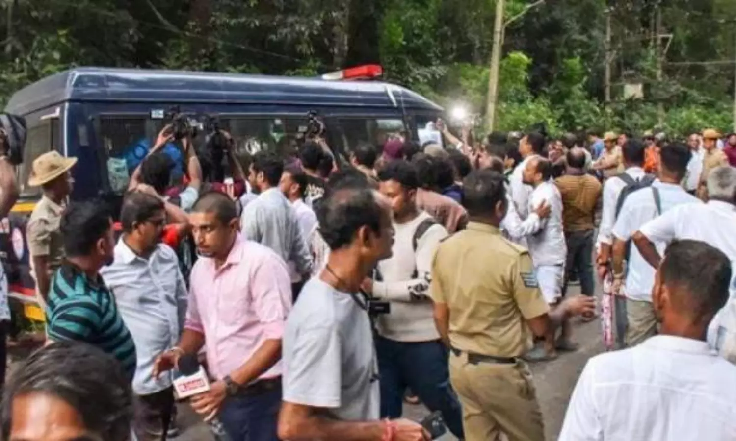 YouTubers attacked near Dharmasthala, four hospitalised