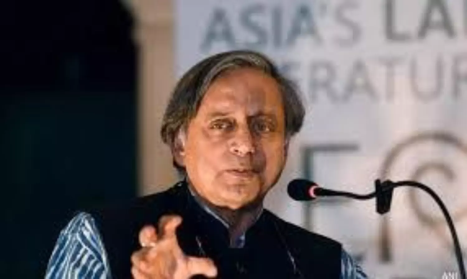 Shashi Tharoor